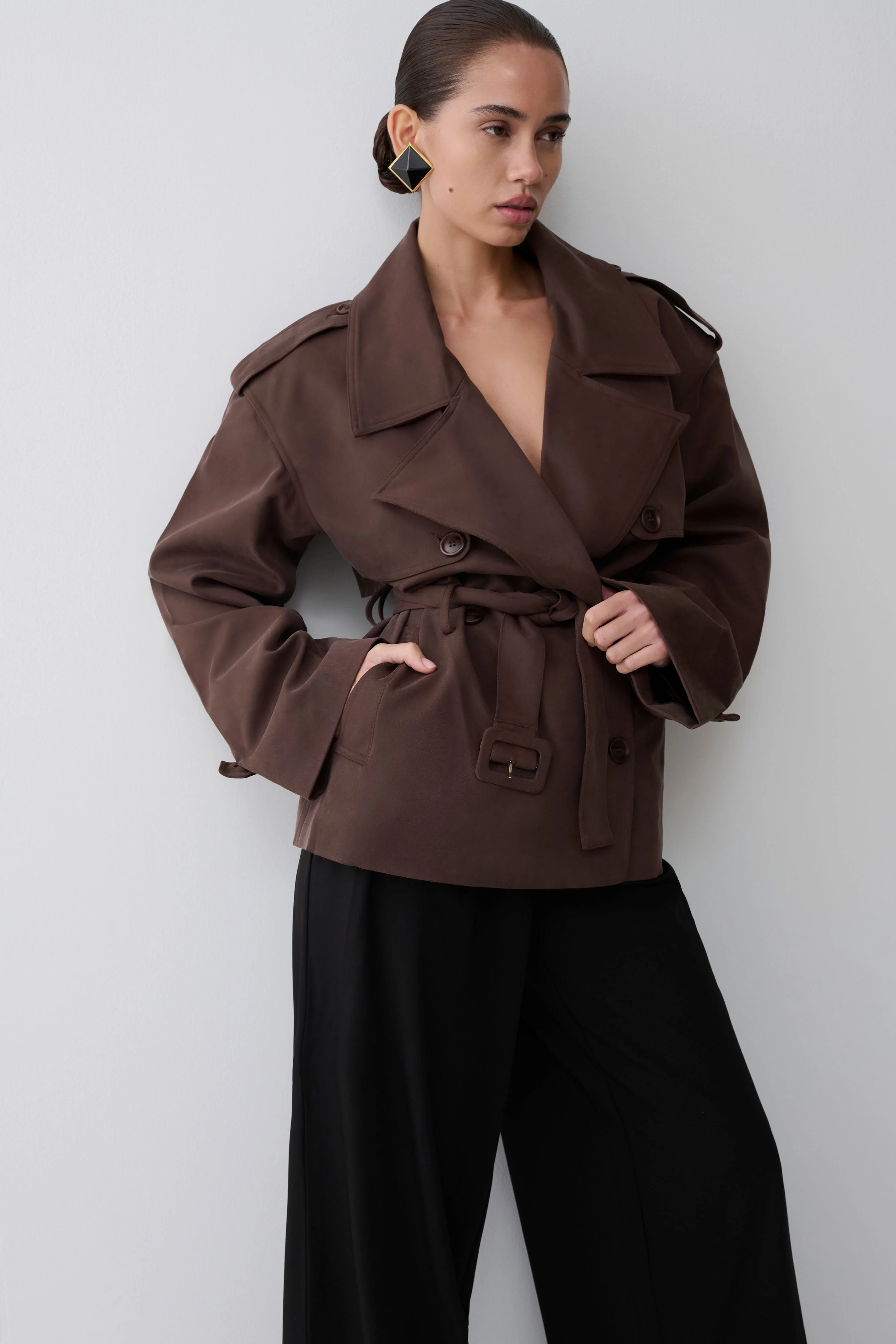Alden Short Trench Jacket - Chocolate - Image 12