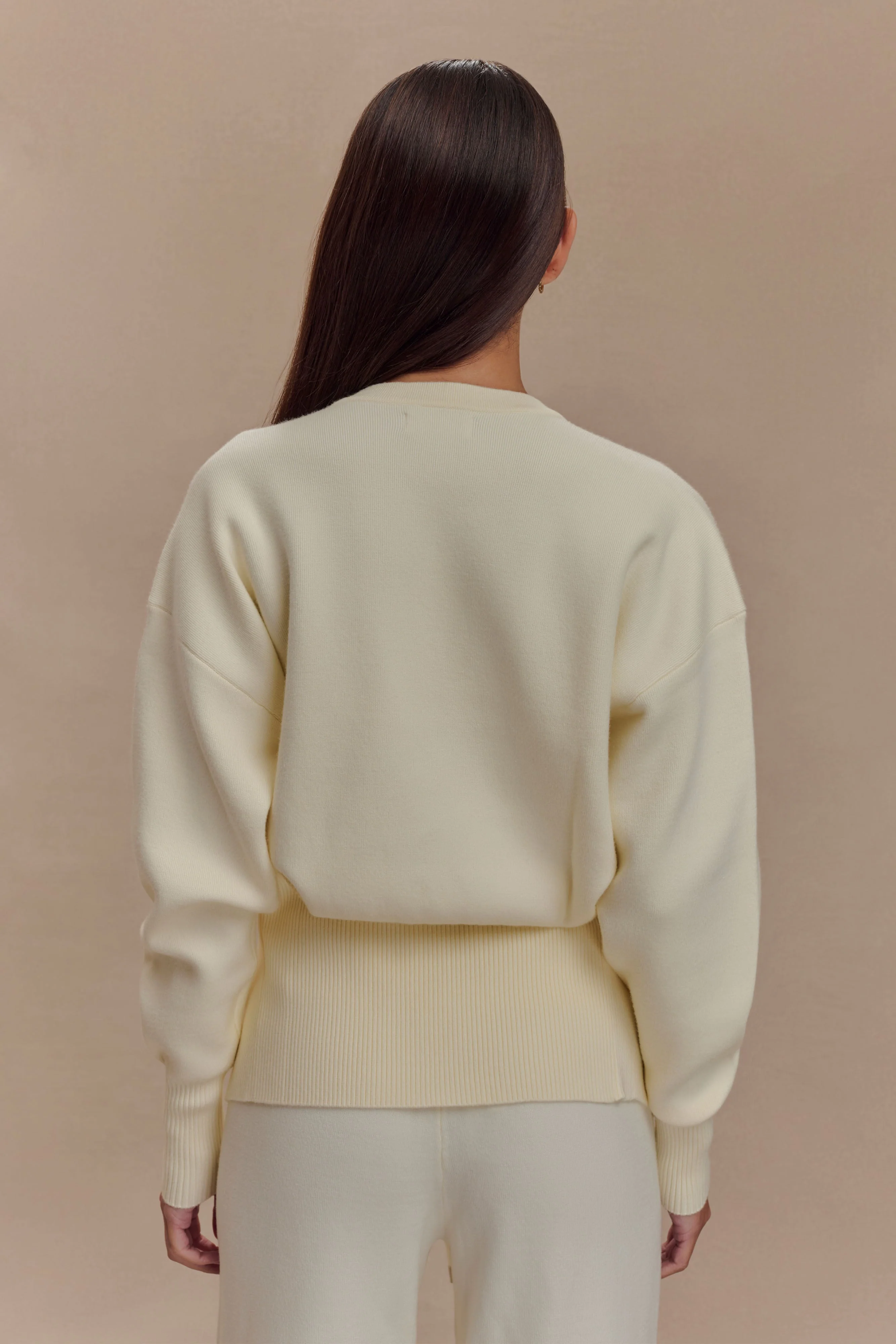 Alexia Buttoned Oversized Cardigan - Ivory - Image 2