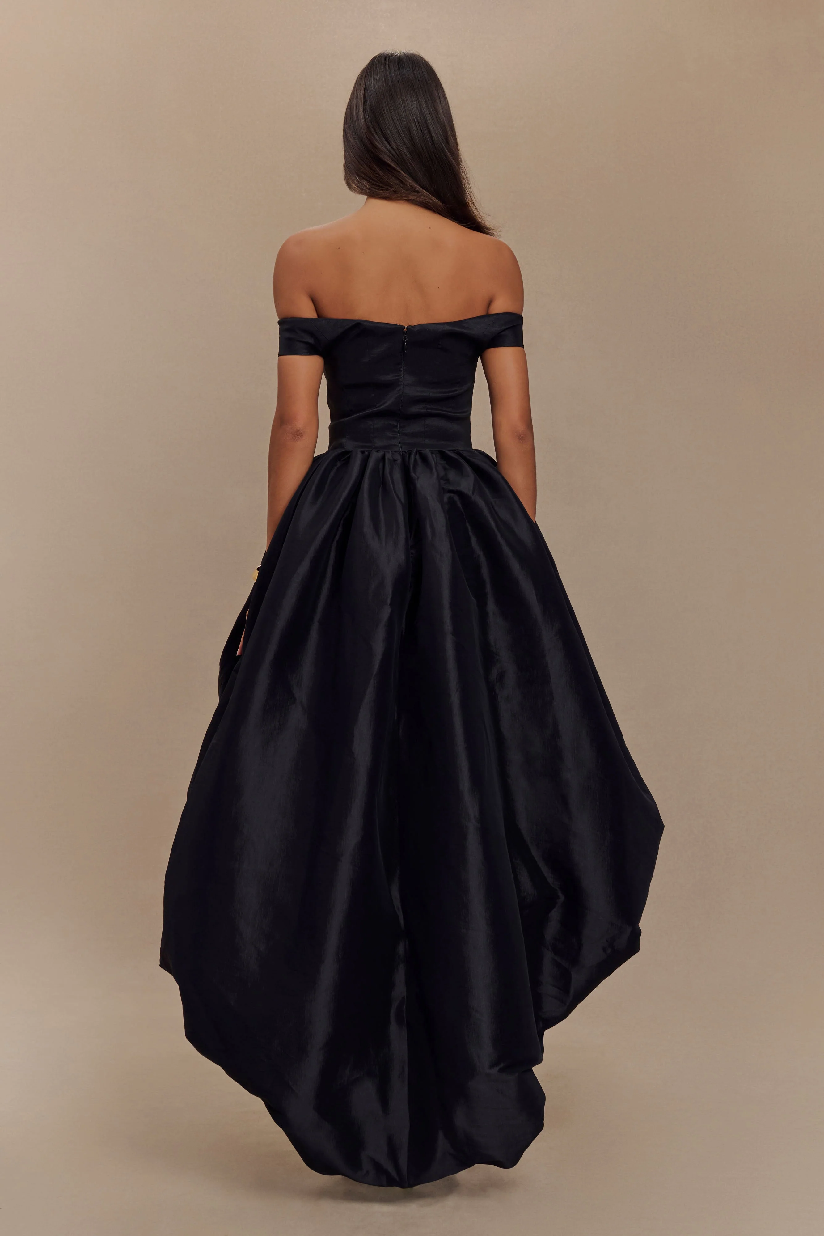 Amelia Bubble Maxi Dress - Black - Image 2