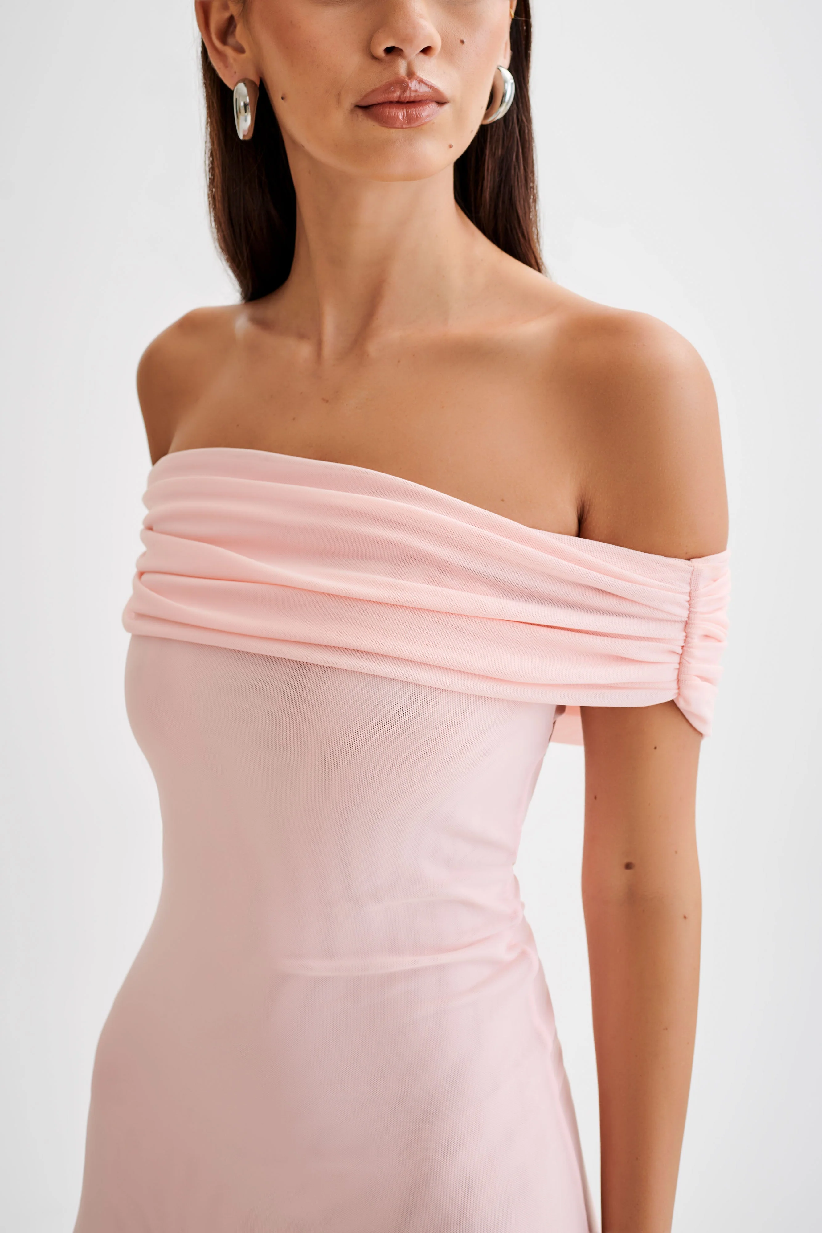 Audrey Off Shoulder Mesh Maxi Dress - Pale Pink - Image 4