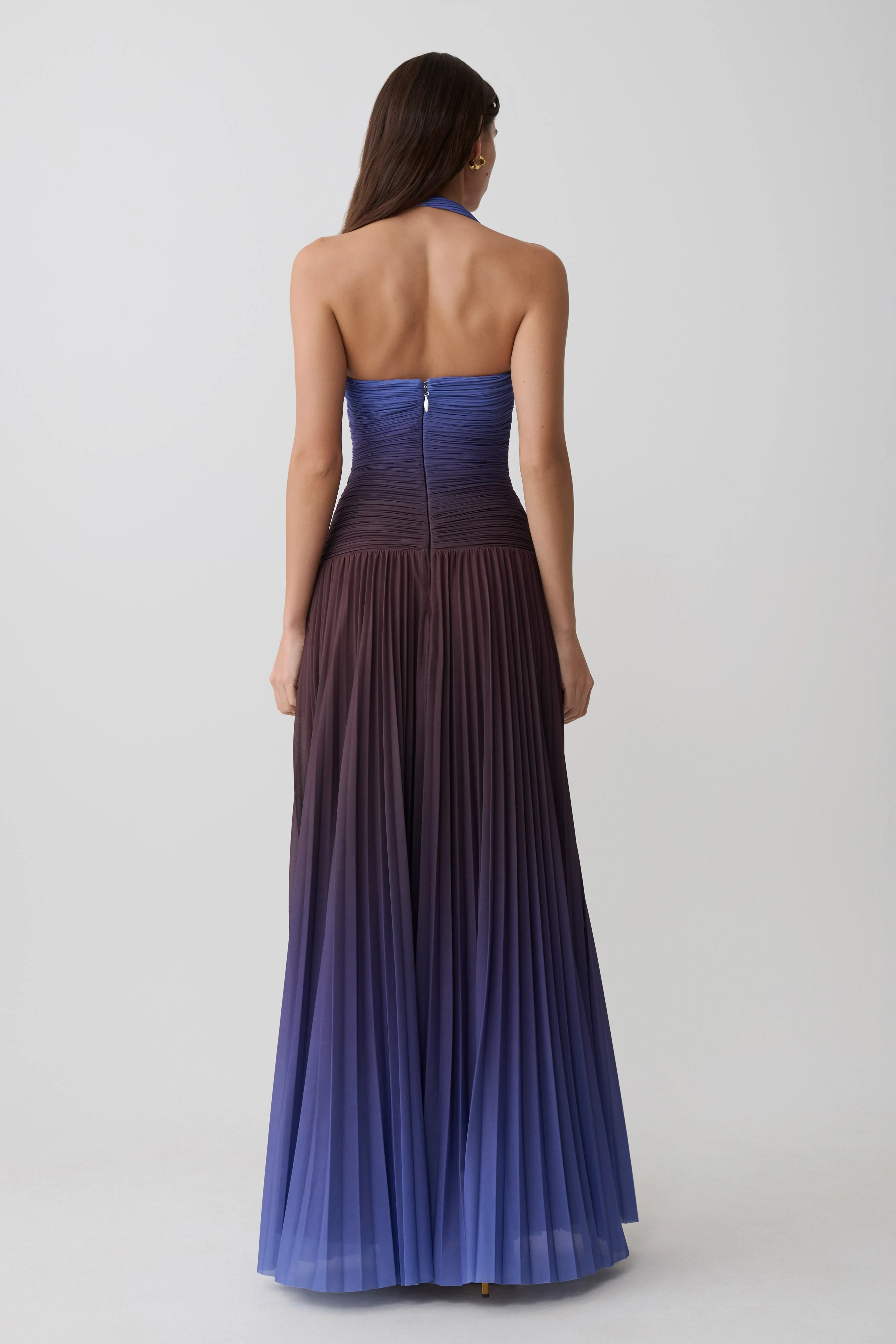 Azizi Pleated Halter Midi Dress - Chocolate & Blue Ombre Print - Image 2