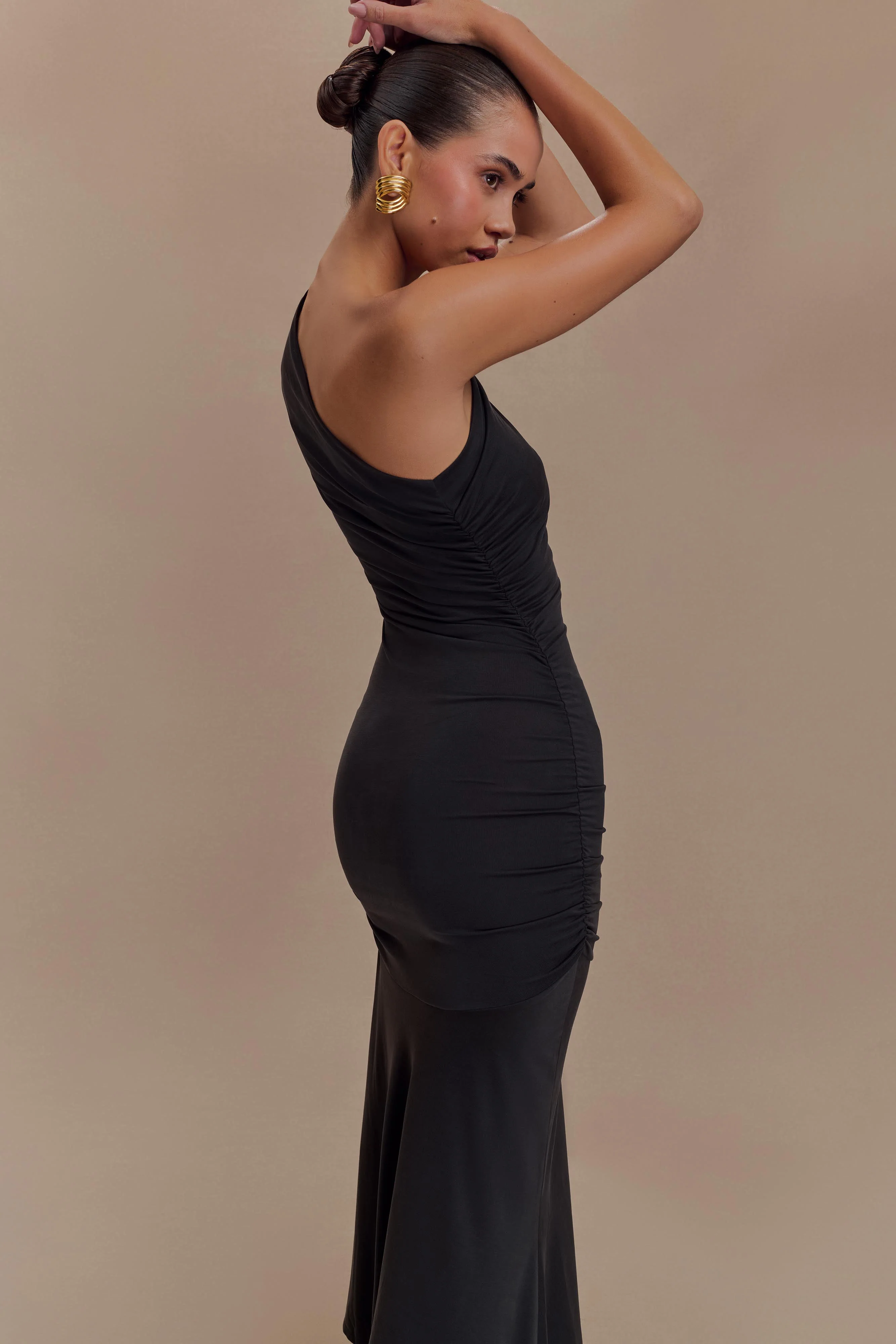 Chloe Peached Jersey One Shoulder Midi Dress - Black - Image 3