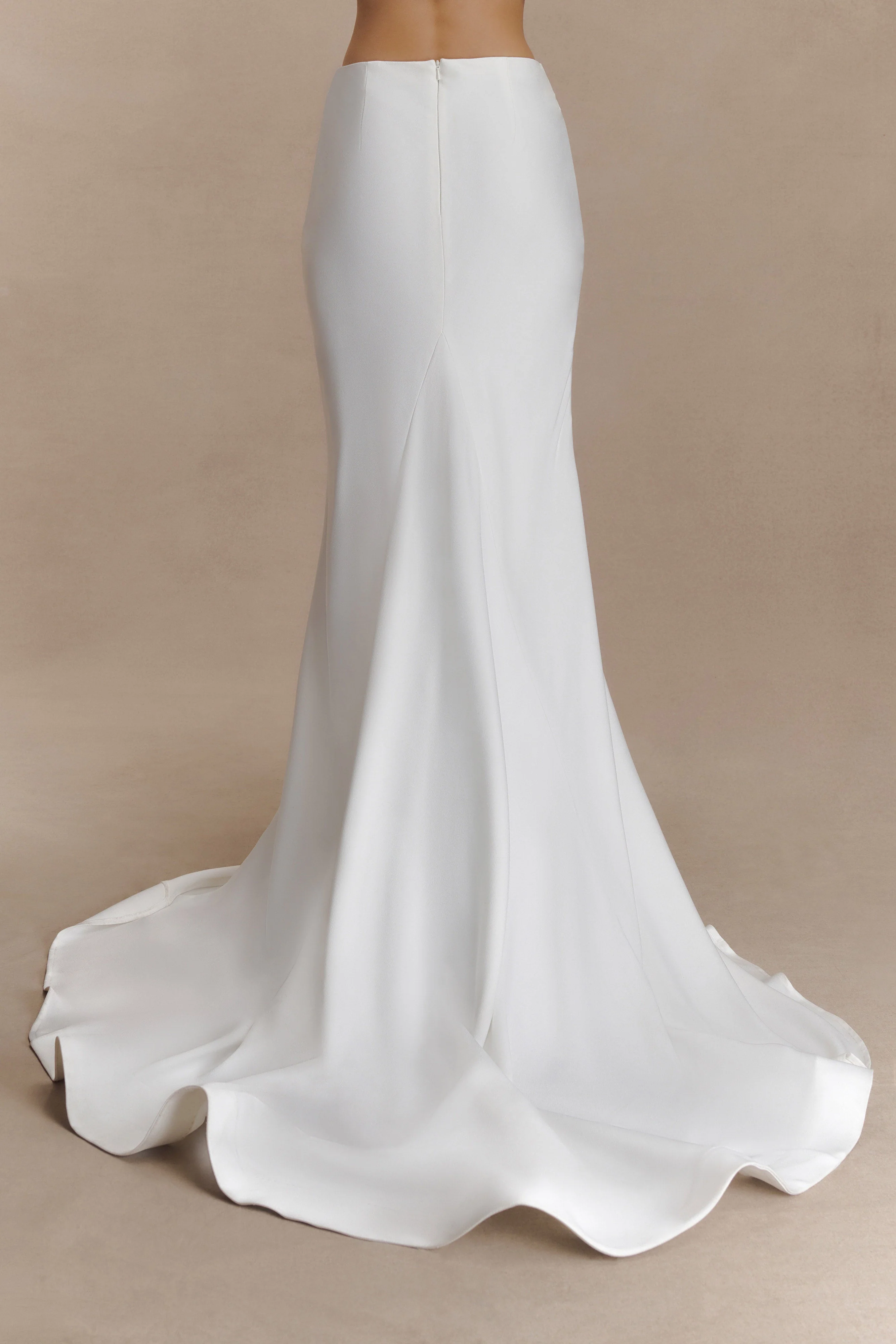 Clara Fishtail Maxi Skirt - White - Image 4