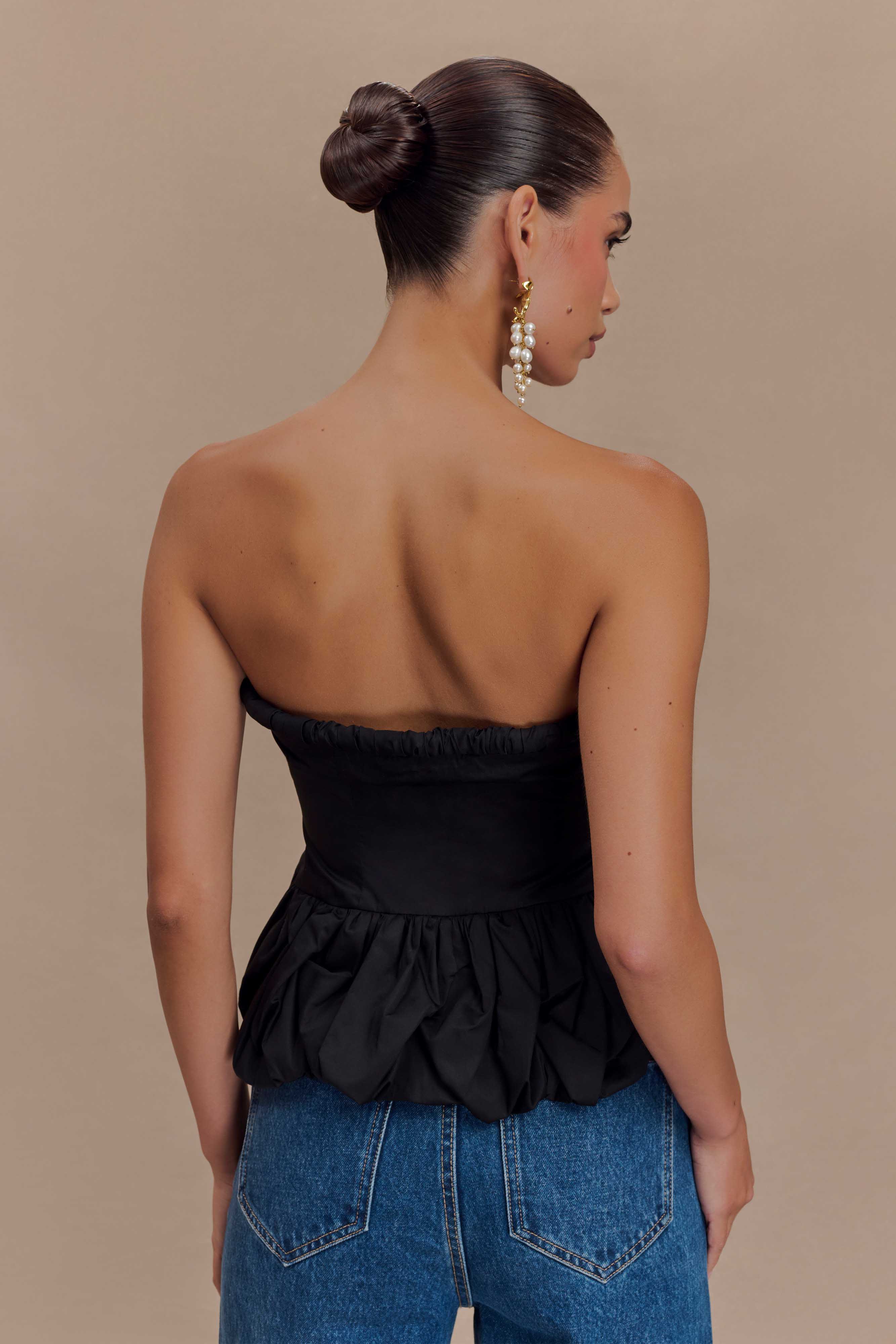 Cora Ruched Strapless Top - Black - Image 2
