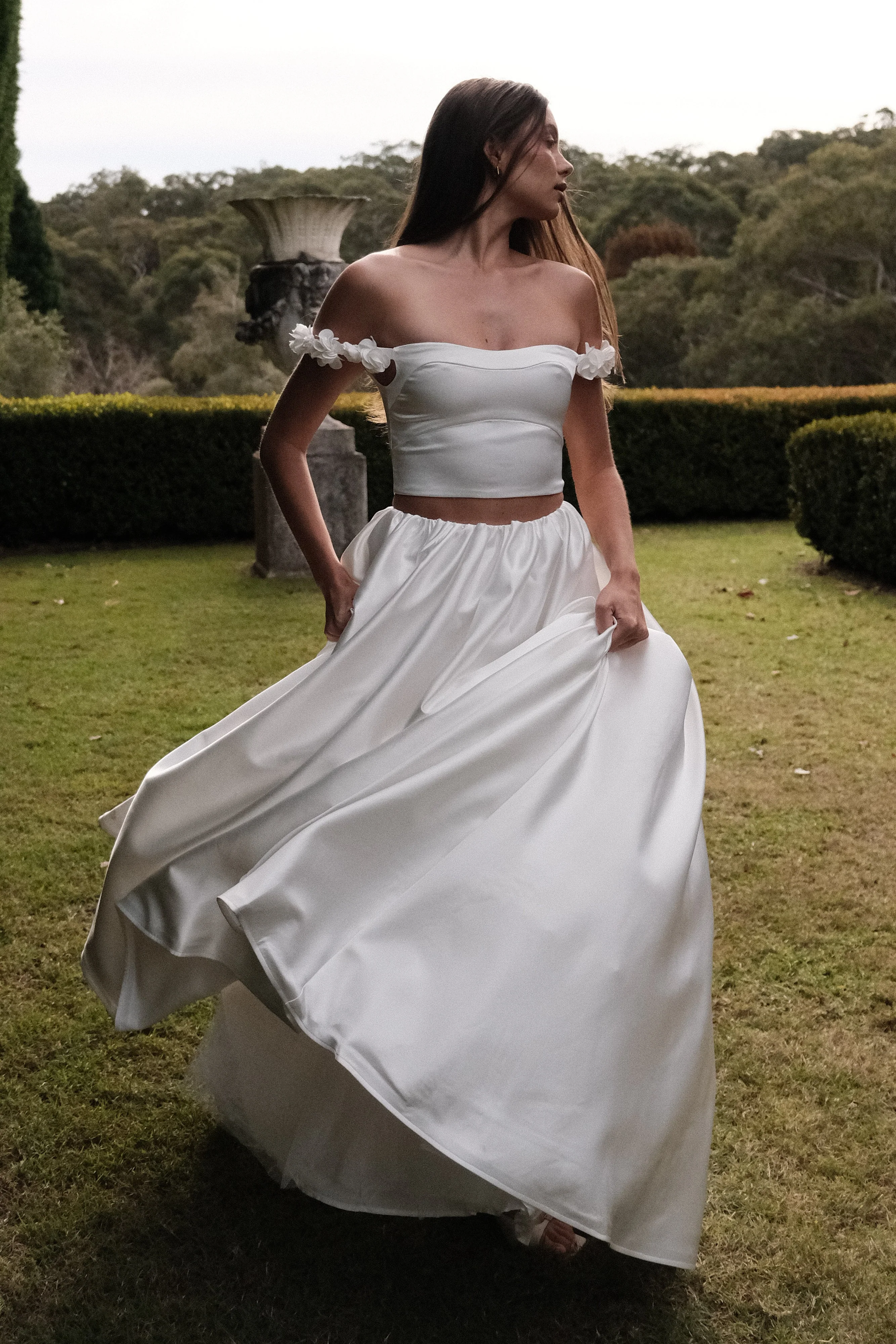 Karrie Cropped Satin Rose Bodice - White - Image 7