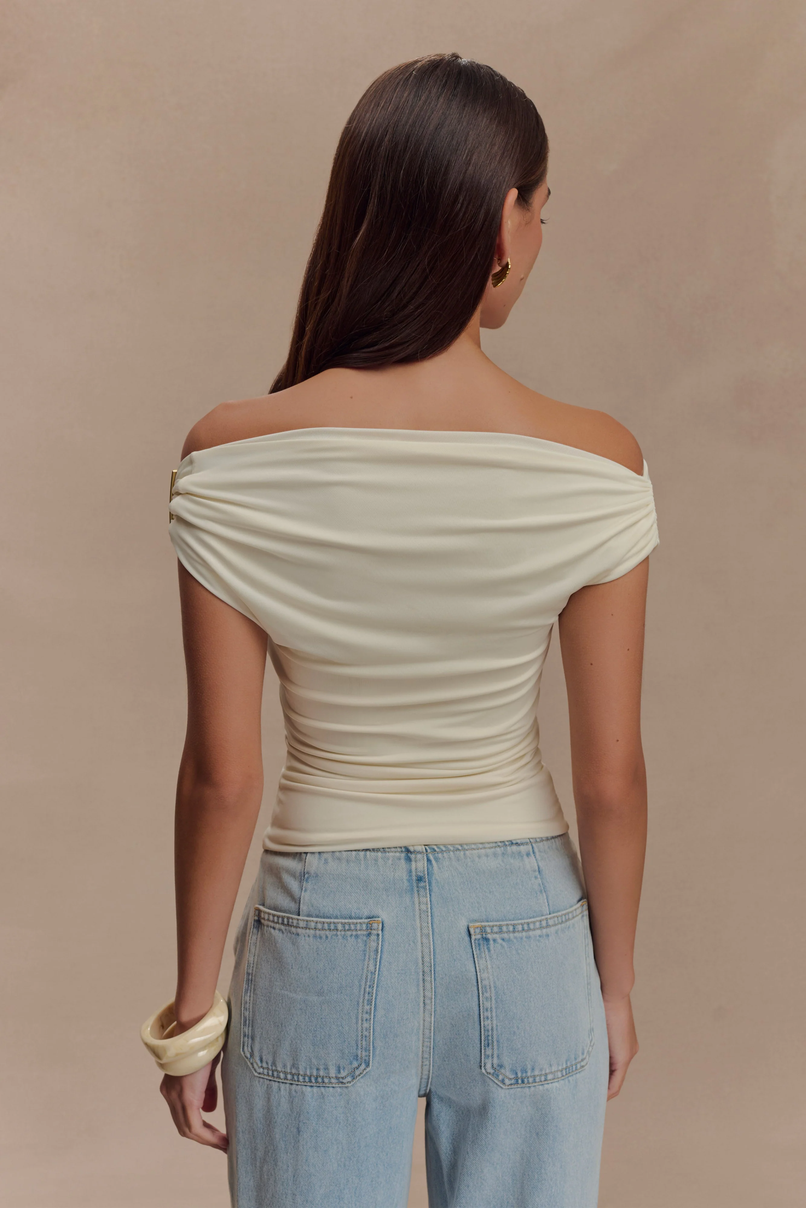 Kinsley Slinky Top With Hardware - Ivory - Image 2