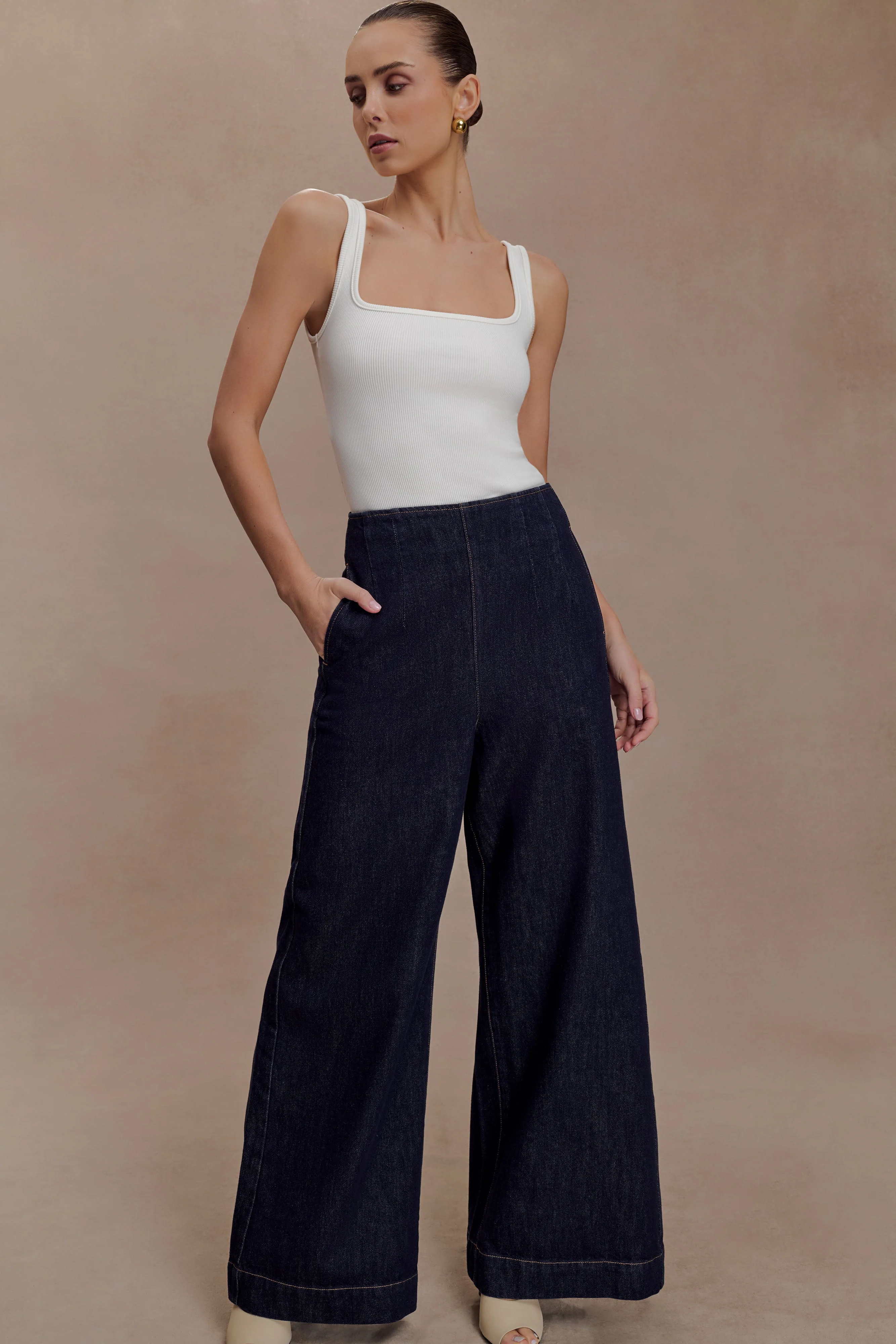Maral High Waisted Dart Jeans - Washed Indigo Blue - Image 3
