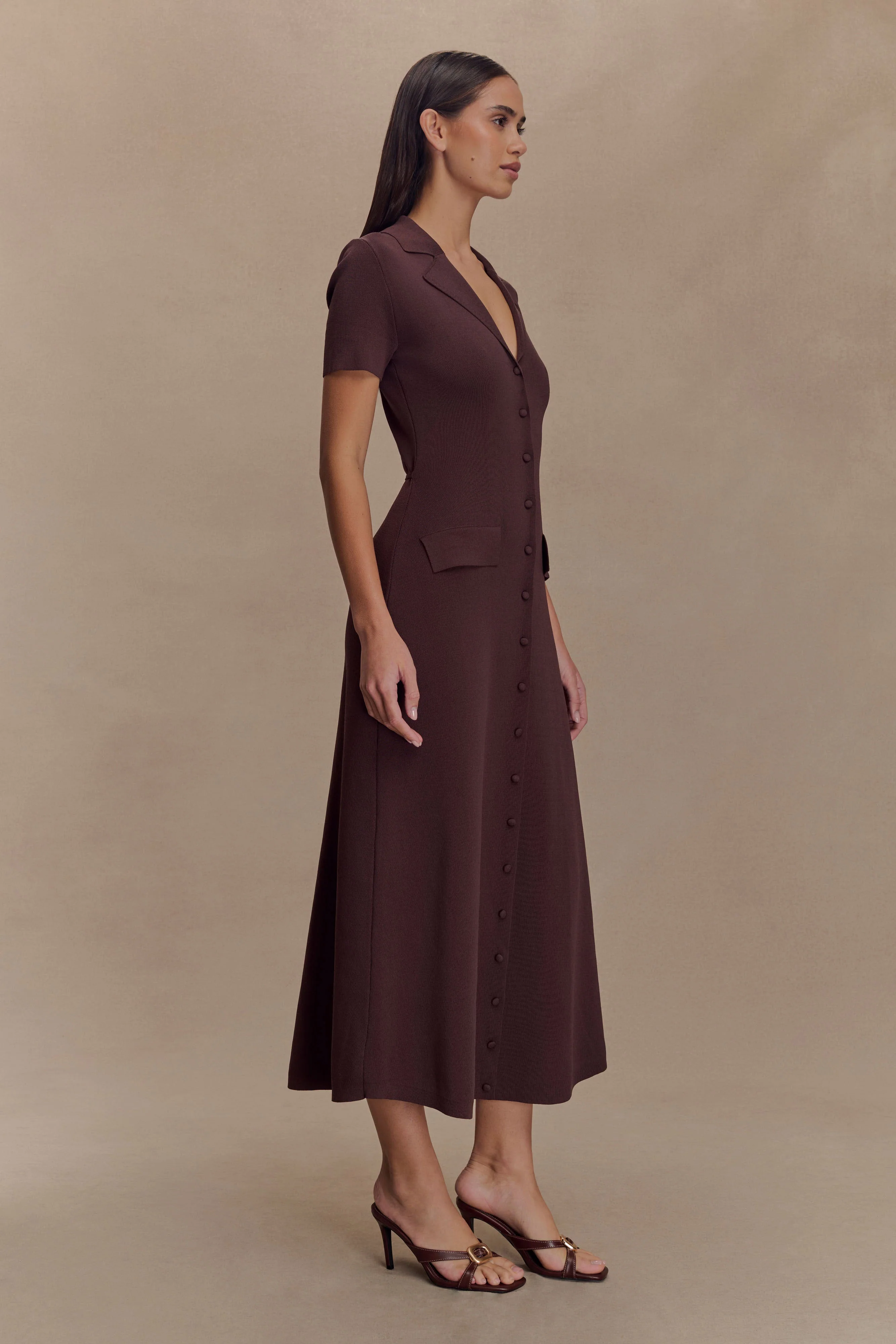 Pearson Short Sleeve Knit Midi Dress - Chocolate - Image 4