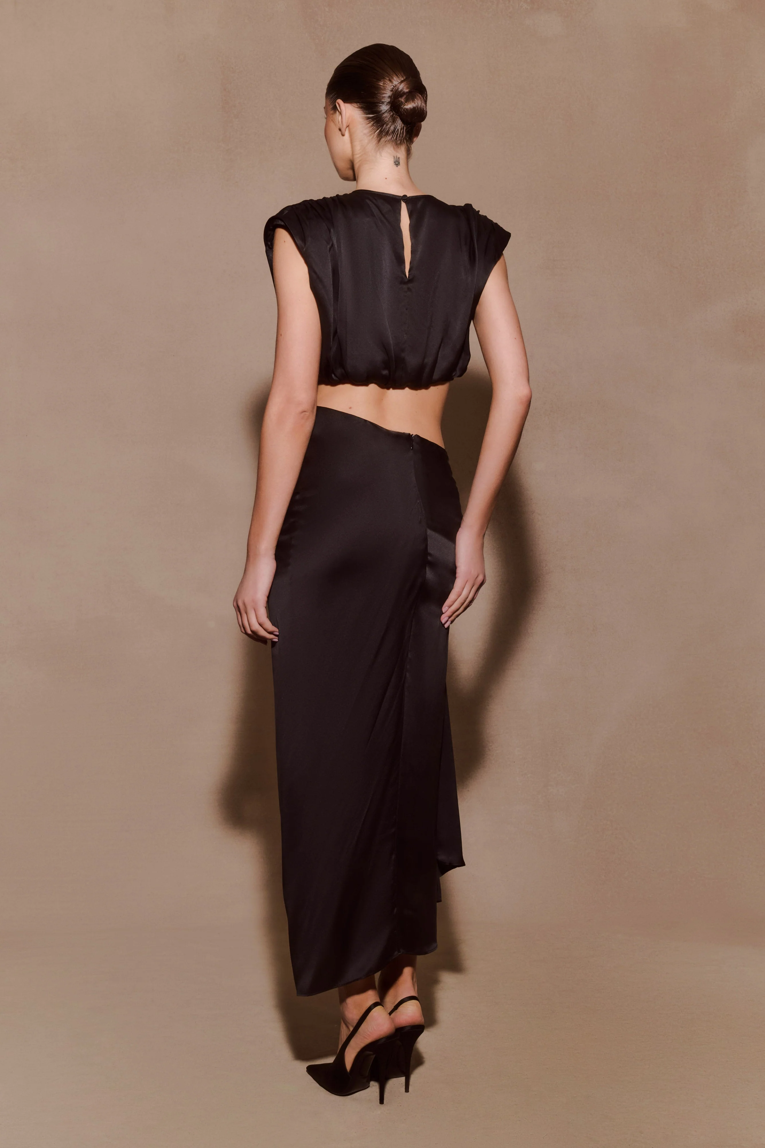 Zendaya Silk Crop Top - Black - Image 8